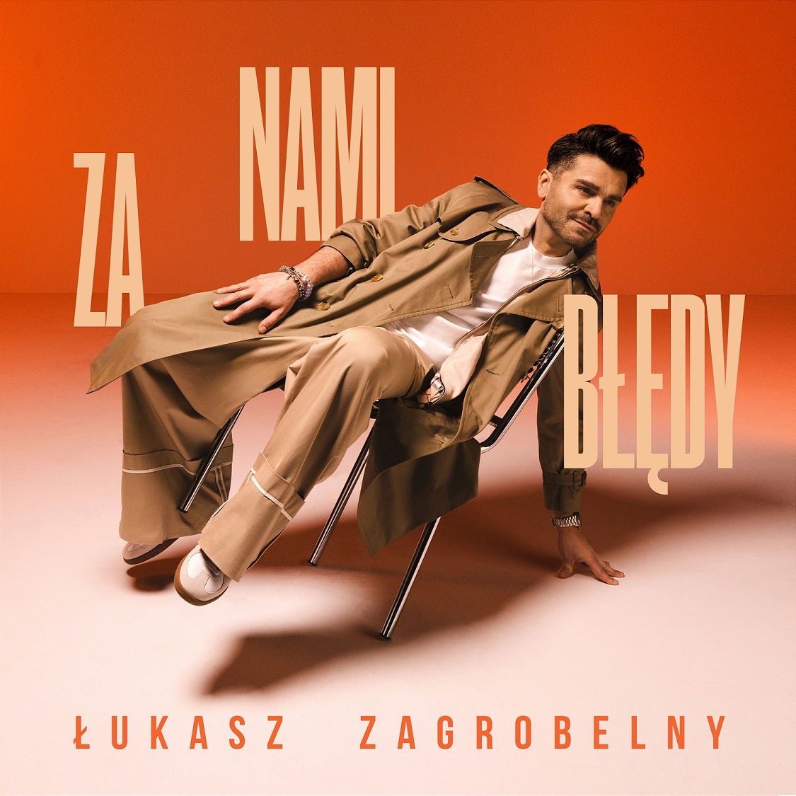 Lukasz-Zagrobelny-Za-Nami-Bledy  Foto: 