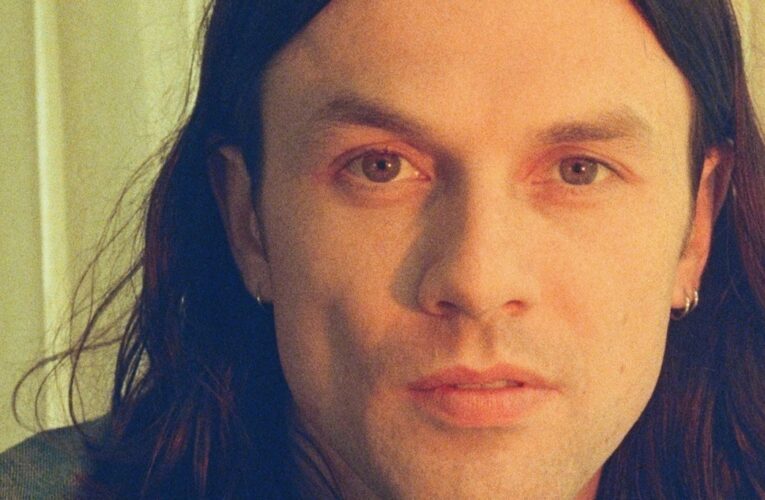 James Bay udostępnił singiel napisany wspólnie z Brandonem Flowersem z The Killers  Foto: materiały prasowe / Universal Music Polska