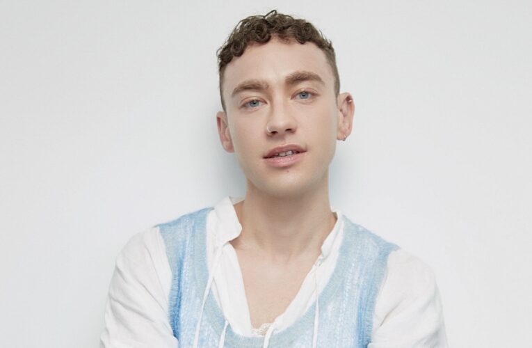 Olly Alexander udostępnił klip do tytułowego singla z albumu „Polari”  Foto: materiały prasowe / Universal Music Polska