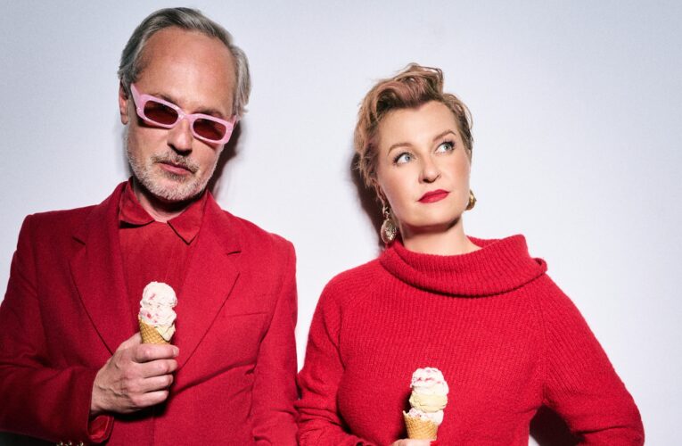 L-VE, czyli kobieta po przejściach, mężczyzna z przeszłością i subtelny erotyzm  Foto: materiały prasowe / Warner Music Polska