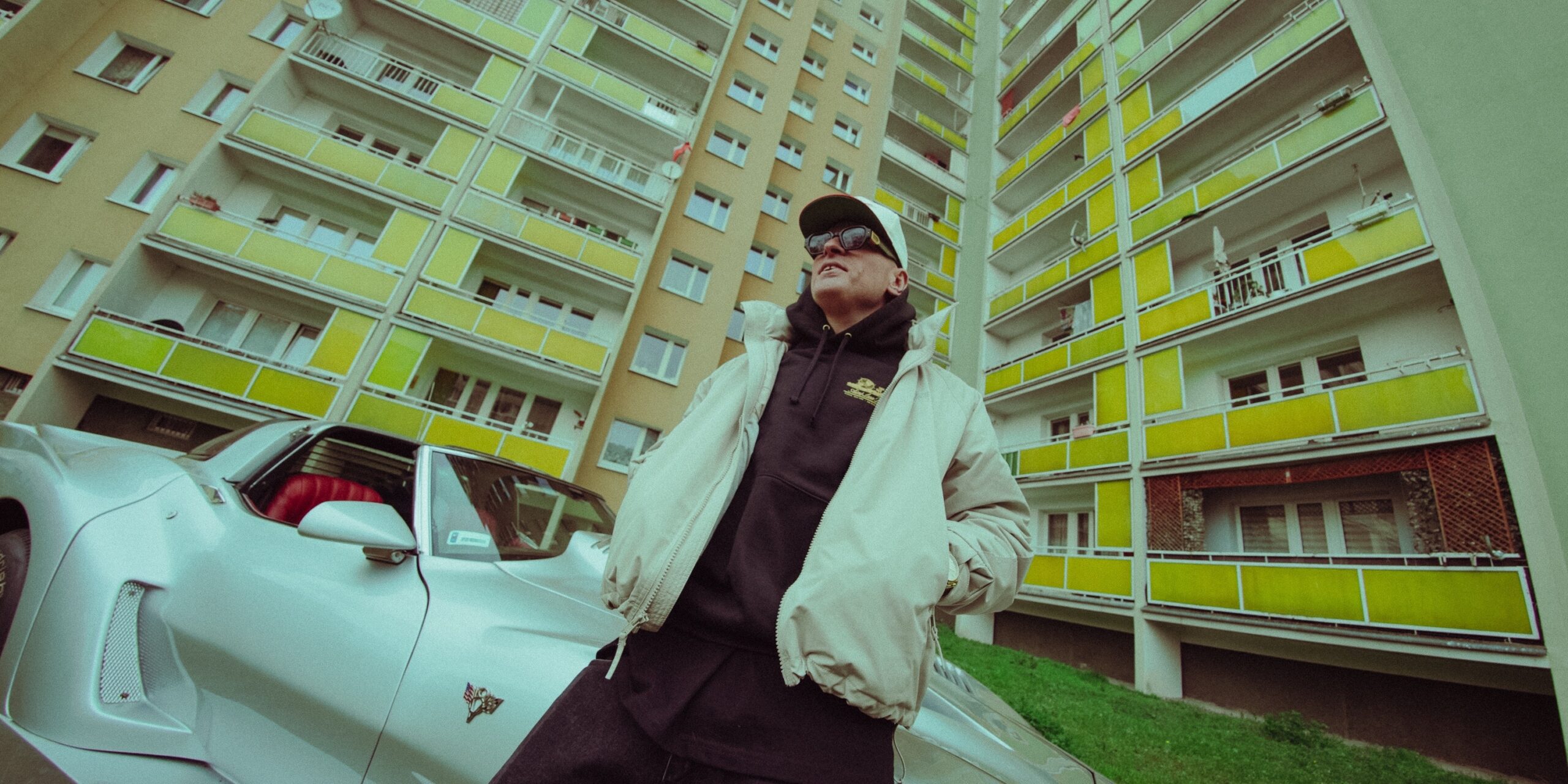 Paluch i Chris Carson prezentują nowy singiel - „Płonie cookies”!  Foto: materiały prasowe / Universal Music Polska