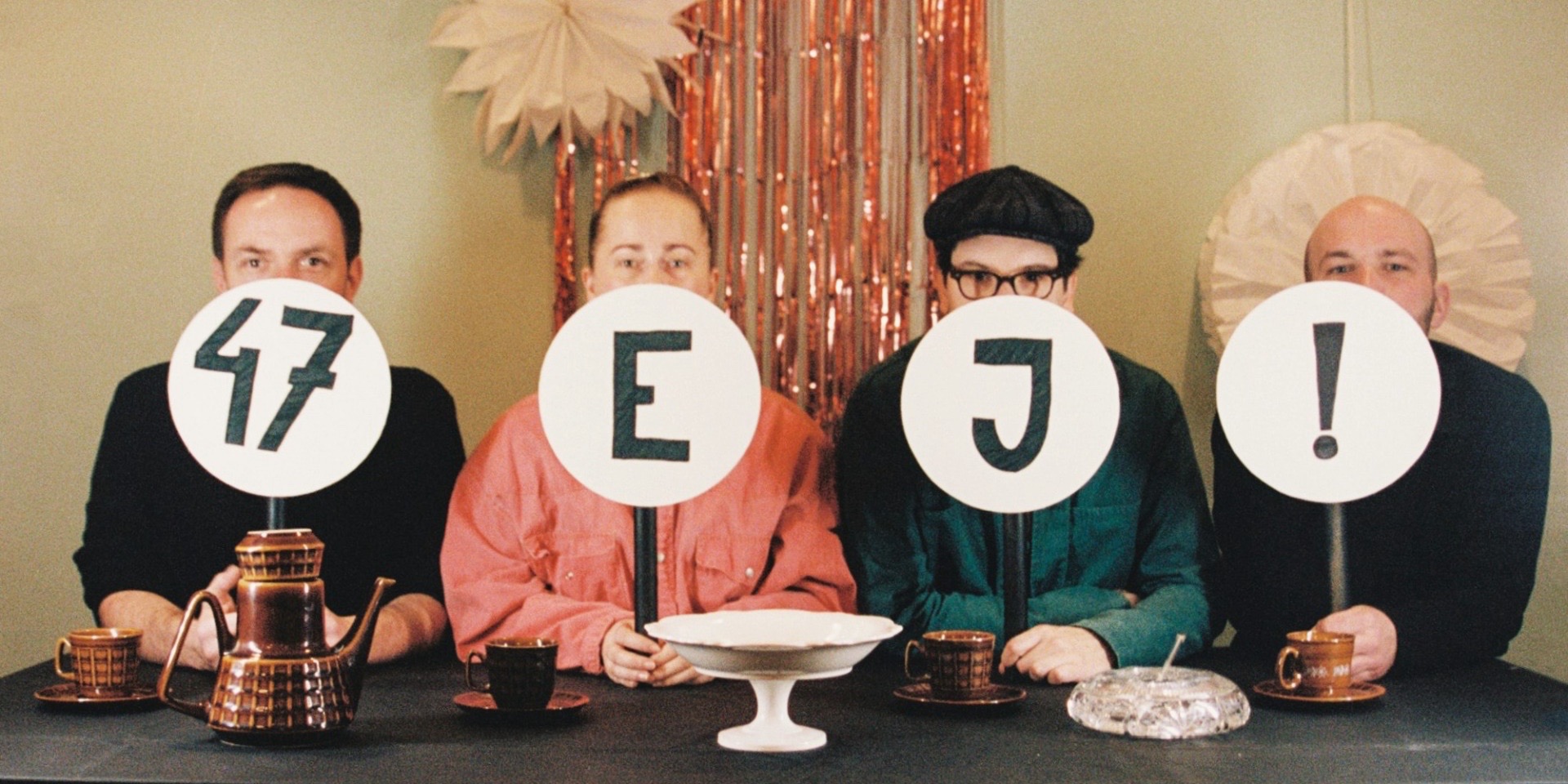 Szczecińsko-warszawski front liryczny atakuje! Nowy utwór „EJ!” już dostępny  Foto: materiały prasowe / Universal Music Polska
