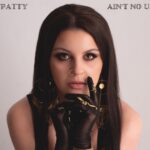 Patty prezentuje angielską wersję swojego emocjonalnego singla "(Zabiłeś Tę Miłość) Nie Ma Nas" -  „Ain’t No Us”  Foto: materiały prasowe / Warner Music Polska