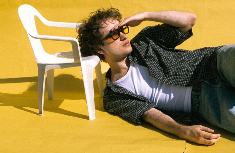 Lackluster między morzem, a marzeniem  Foto: materiały prasowe / Universal Music Polska