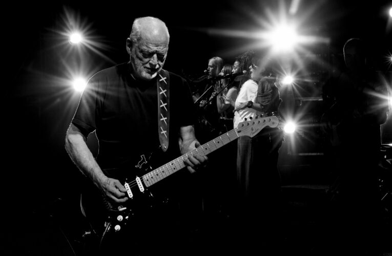 David Gilmour na żywo… w kinie! Legenda rocka powraca w wielkim stylu  Foto: materiały prasowe / Sony Music Polska