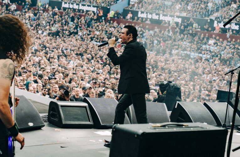 YUNGBLUD wydał cover „Changes” Black Sabbath, które zaśpiewał dla 40 tys. fanów w Birmingham  Foto: materiały prasowe / Universal Music Polska