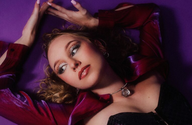 Karolina Stanisławczyk prezentuje swój trzeci album  "Błysk"  Foto: materiały prasowe / Warner Music Polska