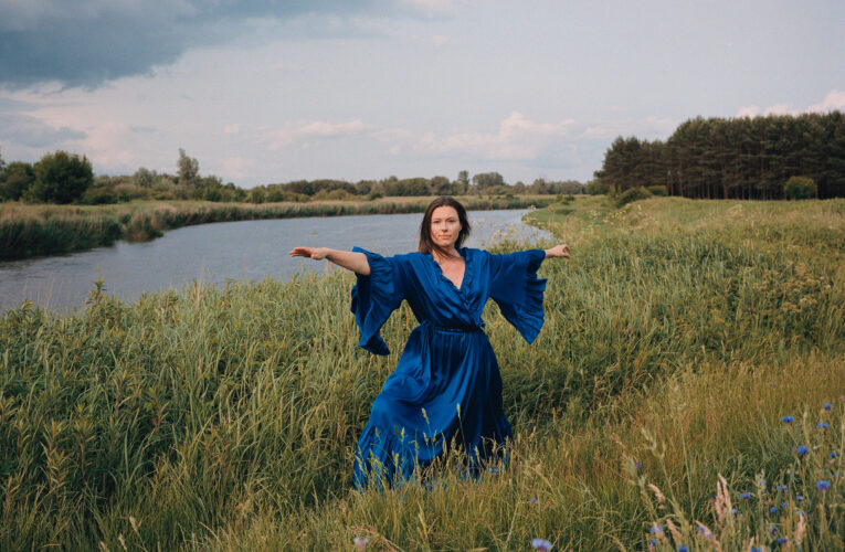 Aga Kiepuszewska Poza czasem  Foto: Irmina Walczak