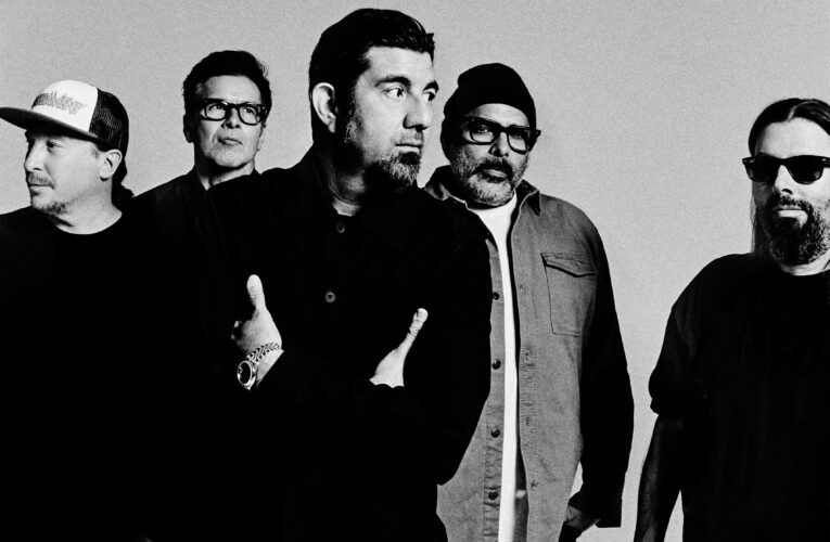 Deftones przedstawiają "private music". Dziesiąty album kapeli już w sieci i sklepach  Foto: materiały prasowe / Warner Music Polska