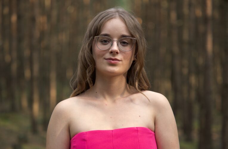 Ola Olszewska wraca z nowym singlem „Bez siebie”  Foto: materiały prasowe / Universal Music Polska