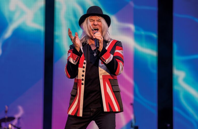 Def Leppard – „Diamond Star Heroes Live From Sheffield”  Foto: materiały prasowe / Universal Music Polska