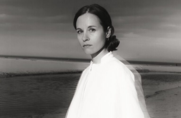 Hania Rani prezentuje kolejną zapowiedź nadchodzącej płyty  Foto: materiały prasowe / Universal Music Polska