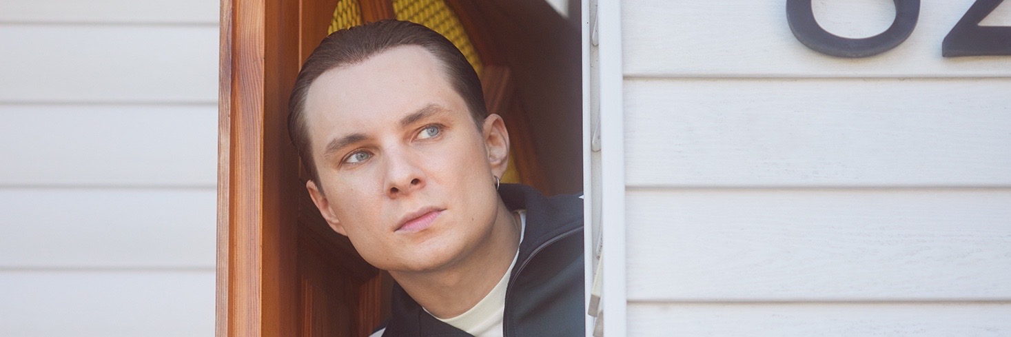 Ralph Kaminski ostrzega: „Nie bój się na zapas!” Foto: materiały prasowe / Universal Music Polska Ralph Kaminski ostrzega: „Nie bój się na zapas!”  Foto: materiały prasowe / Universal Music Polska