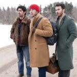 Jonas Brothers zapowiadają świąteczny film singlem „Coming Home This Christmas” Foto: materiały prasowe / Universal Music Polska Jonas Brothers zapowiadają świąteczny film singlem „Coming Home This Christmas” Foto: materiały prasowe / Universal Music Polska