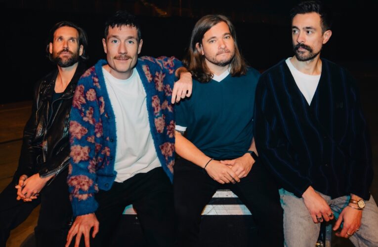 Bastille prezentują porywający singiel „Save My Soul”  Foto: materiały prasowe / Universal Music Polska