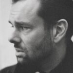 Rubens z zimową balladą „Echo jego kroków” Foto: materiały prasowe / Sony Music Polska Rubens z zimową balladą „Echo jego kroków” Foto: materiały prasowe / Sony Music Polska