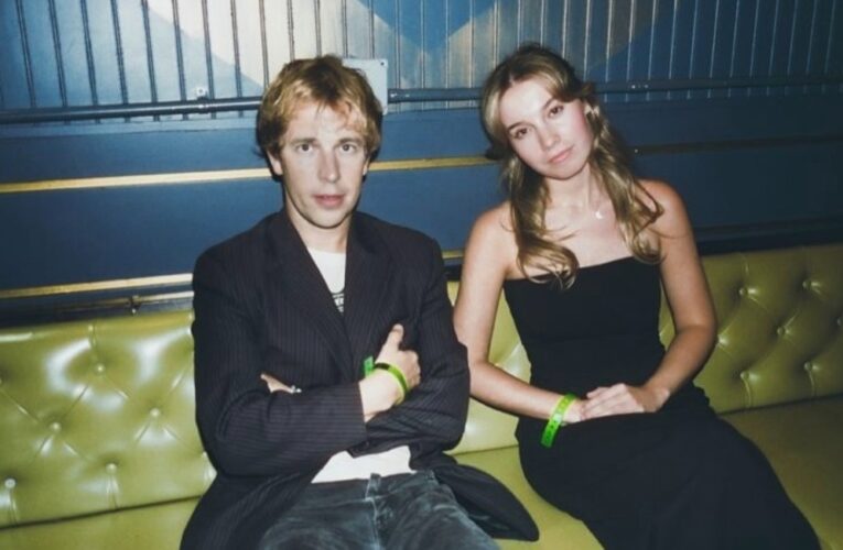 Sydney Rose i Tom Odell w przejmującej piosence „Over”  Foto: materiały prasowe / Universal Music Polska