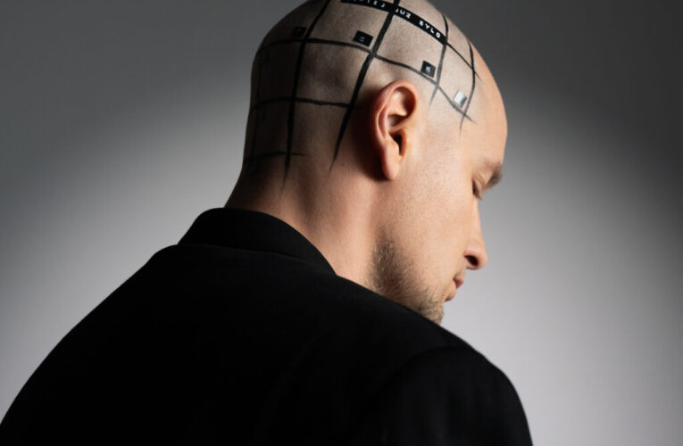 Zalewski dopisuje epilog do "ZGŁOWY". Posłuchaj singla "Lepiej już było" i zobacz teledysk! - Kayax - management i wytwórnia płytowa  Foto: materiały prasowe / Kayax