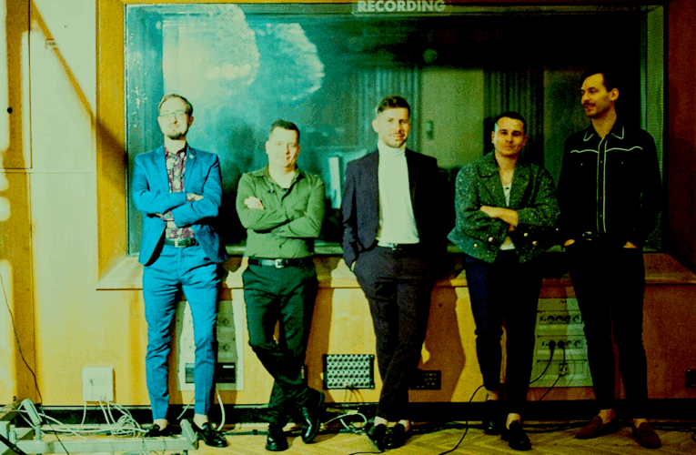 Martini Police  Foto: Karolina Kodłubańska