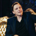 „Król dopalaczy” Pata Howla z Tomaszem Włosokiem w kinach od 13 marca. – Główny bohater zatraca się w dążeniu do „bycia kimś” – mówi aktor  Foto: materiały prasowe / Monolith Films