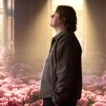 Lewis Capaldi w poruszającym singlu „Stay Love”  Foto: materiały prasowe / Universal Music Polska