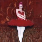 ADÉLA w „KGB” traktuje sławę jak misję specjalną – i nie bierze jeńców  Foto: materiały prasowe / Universal Music Polska