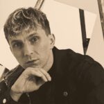 Vix.N prezentuje nowy singiel „Stara Dusza” - muzyczną podróż w poszukiwaniu wewnętrznej przestrzeni Foto: materiały prasowe / Universal Music Polska Vix.N prezentuje nowy singiel „Stara Dusza” - muzyczną podróż w poszukiwaniu wewnętrznej przestrzeni Foto: materiały prasowe / Universal Music Polska